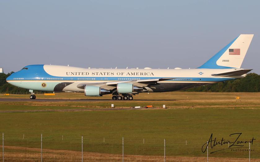 37368517_10156068994732639_7774454842340147200_o