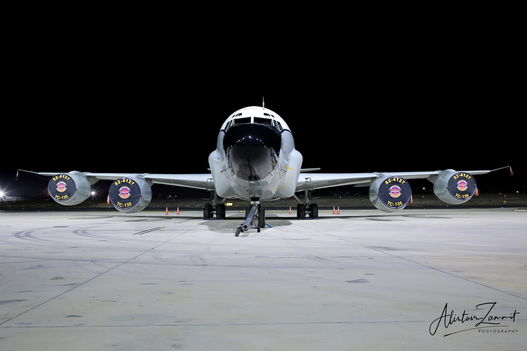 Boeing TC-135W Stratolifter
